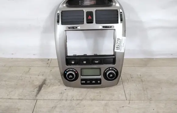 KIA Sportage Climate control unit
