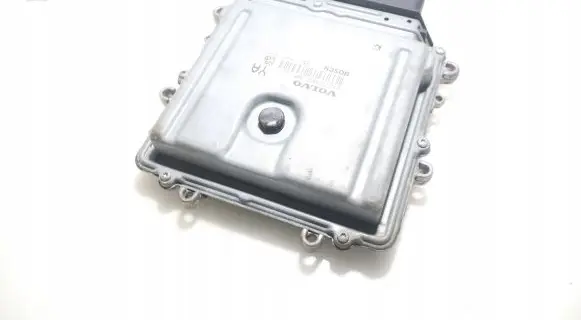 Volvo V70 Engine control unit/module ECU 0281012765