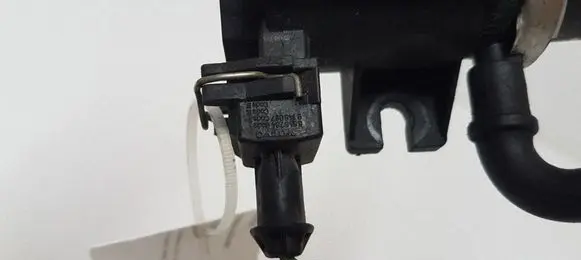 Volvo V70 Turbo solenoid valve 1H0906627 72190320 00T271