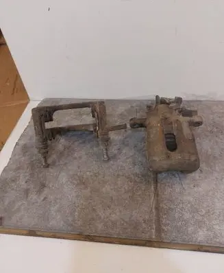 Renault Kangoo II Rear brake caliper