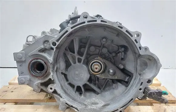 KIA Carens III Manual 5 speed gearbox WGW6