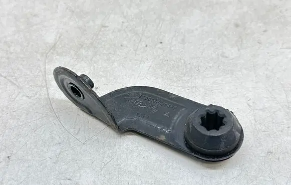 Renault Twingo II Radiator mount bracket 8200369314B