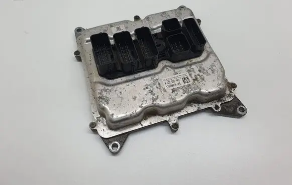 BMW 5 F10 F11 Engine control unit/module 8631689 863168901 0261S10548