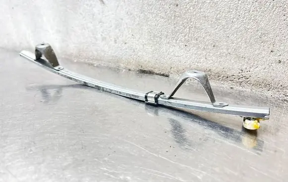 Opel Vectra C Front door windshield rail 9178989