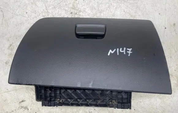 BMW X1 E84 Glove box 17717513 2991435 01102103104