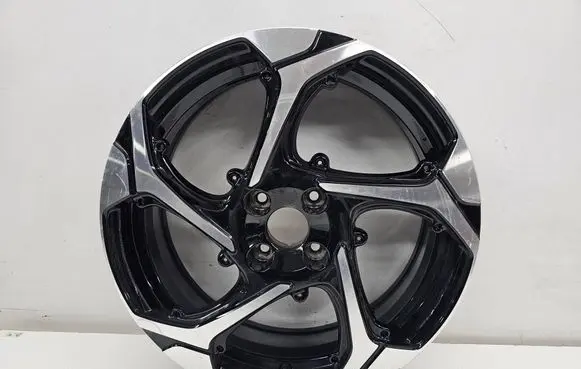 Citroen C4 X R18 alloy rim 9832063280 SP9832063280