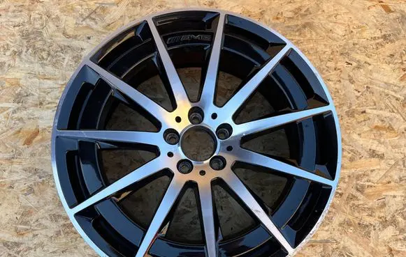 Mercedes-Benz EQC R20 alloy rim A2934010900