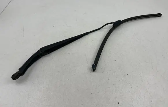 Volvo XC90 Windshield/front glass wiper blade 