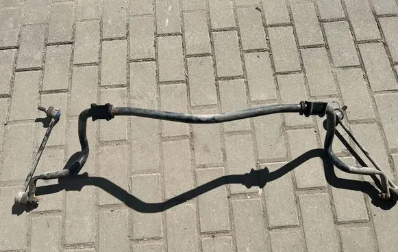 Toyota Prius (NHW20) Front anti-roll bar/sway bar 