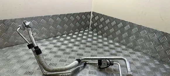 Audi A3 S3 8V Air conditioning (A/C) pipe/hose 8R0260696A 5Q2816738E
