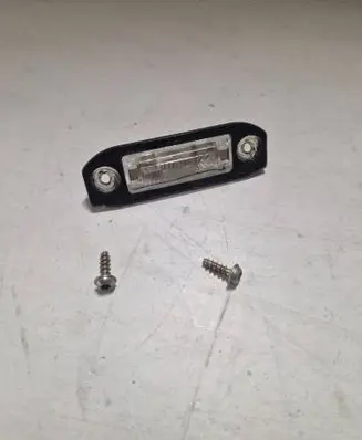 Volvo V70 Number plate light 31253006