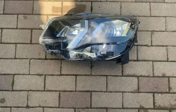 Peugeot Rifter Headlight/headlamp 9816826980 90146193