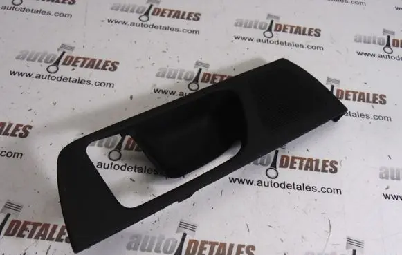 Toyota Avensis T250 Other rear door trim element 67618-05040
