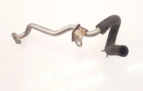 Toyota RAV 4 (XA20) Engine coolant pipe/hose