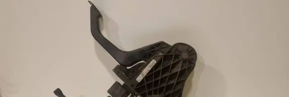 Skoda Octavia Mk2 (1Z) Clutch pedal 1K0721388AB 721388A8