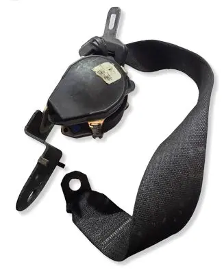 Jeep Grand Cherokee (WJ) Rear seatbelt E11040804