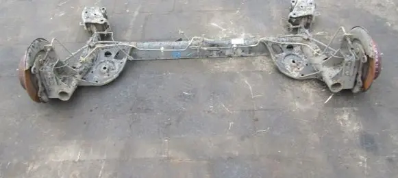 Nissan Pulsar Rear axle beam 