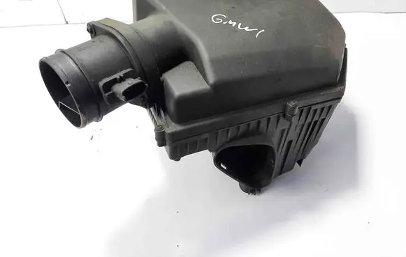 Volvo XC60 Air filter box 30785472 0321861
