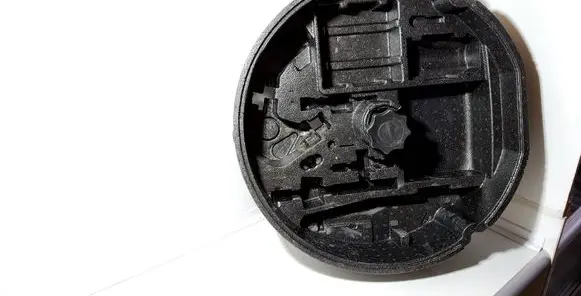 Audi A4 S4 B7 8E 8H Tool box 8E9012109 8E9803899