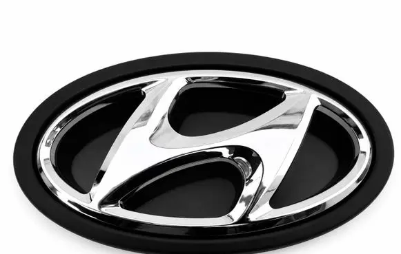 Hyundai i30 Manufacturer badge logo/emblem 86352G4500