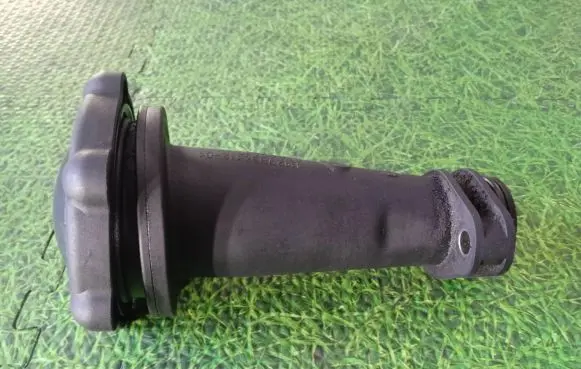 BMW M5 Oil fill pipe 7834112 52440410 A66300