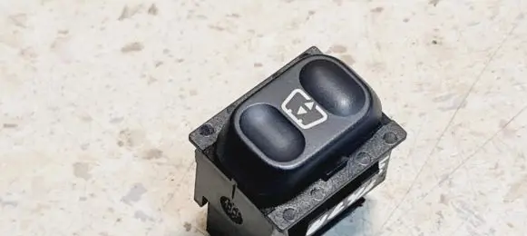 Fiat Ulysse Electric window control switch A0258
