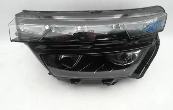 Skoda Kamiq Headlight/headlamp 658941015B 10PL10517