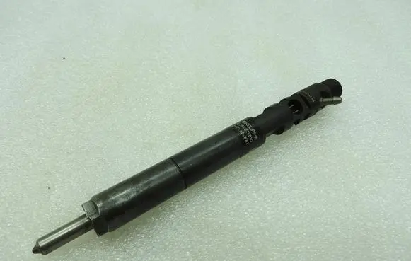 KIA Carnival Fuel injector 338004X500 338014X500