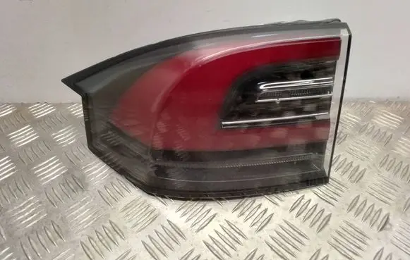 Tesla Model X Rear/tail lights 1034332 1034334 00200248