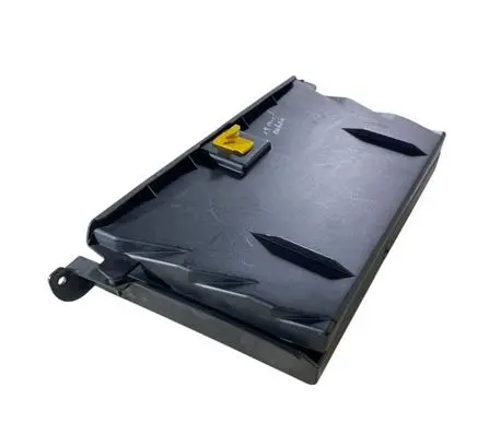 Ford Mustang VI Glove box FR3B13546A