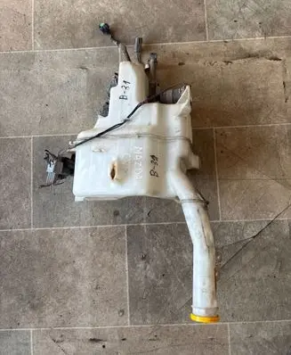 Mazda CX-7 Windshield washer fluid reservoir/tank FG2267480