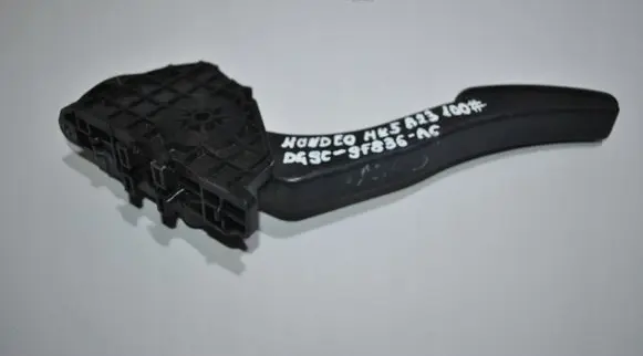 Ford Mondeo MK V Accelerator throttle pedal DG9C9F836AC