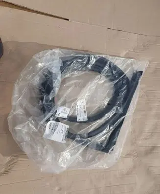 Opel Mokka Rubber seal loading door 95384112