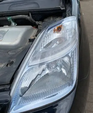 Toyota Prius (NHW20) Headlight/headlamp