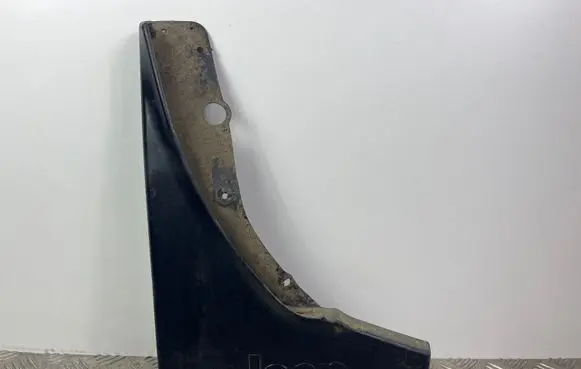 Jeep Grand Cherokee Front mudguard 