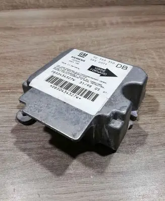 Opel Vectra B Airbag control unit/module 90569350 5WK4188