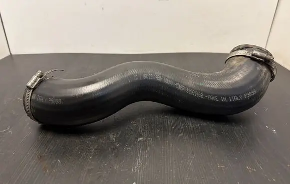 Volvo S60 Intercooler hose/pipe 31261368
