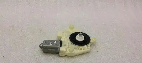 Mercedes-Benz C W205 Front door window regulator motor A2059060113