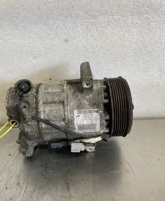Renault Captur Air conditioning (A/C) compressor (pump) 