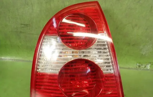 Volkswagen PASSAT B5.5 Rear/tail lights 11-A168