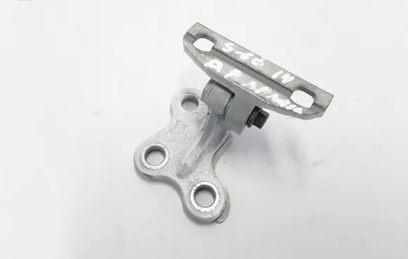 Volvo S60 Front door lower hinge 31218523