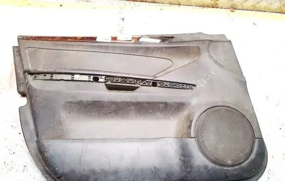 Mercedes-Benz ML W164 Front door card panel trim