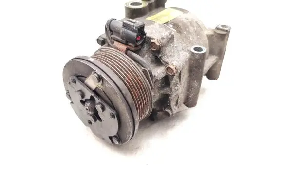Ford Fiesta Air conditioning (A/C) compressor (pump) 8V51-19D629-EF