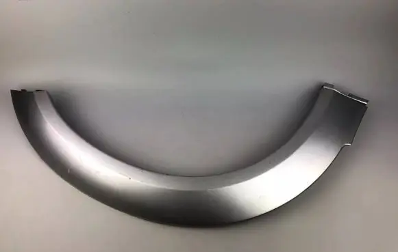 Subaru Outback Front arch trim 
