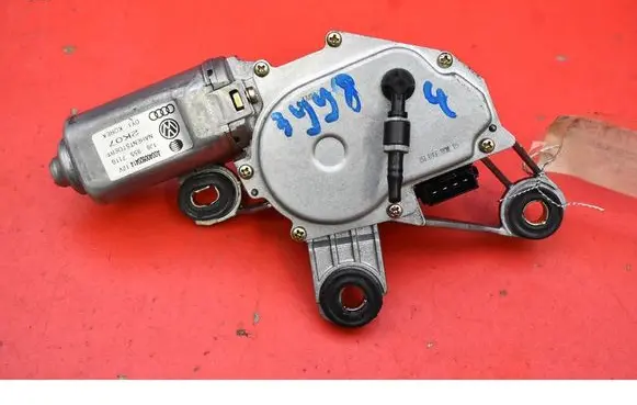 Volkswagen Golf IV Rear window wiper motor 1J6955711G