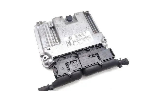 Volkswagen PASSAT B6 Engine control unit/module 03G906021LR 0281013260