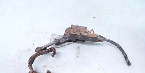 Opel Zafira B Headlight/headlamp level sensor 