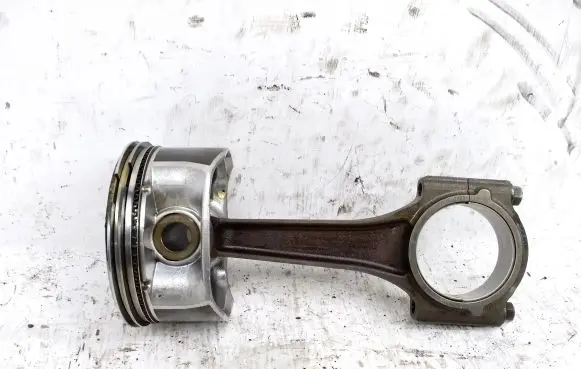 Chrysler 300 - 300C Piston with connecting rod