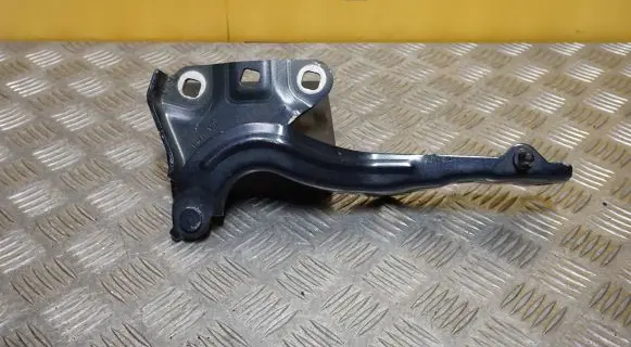 Chevrolet Silverado Engine bonnet/hood hinges