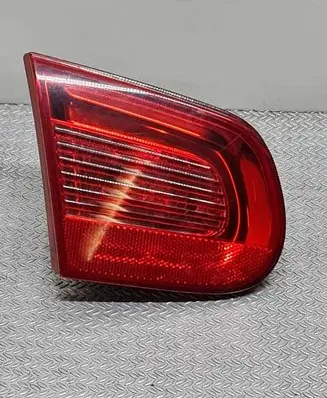 Volkswagen Golf Plus Tailgate rear/tail lights 5M0945259 965294